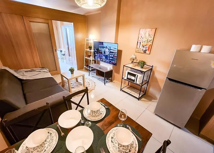 Spacious 1br 55sqm Moa With 100mbps Netflix Speakers Манила