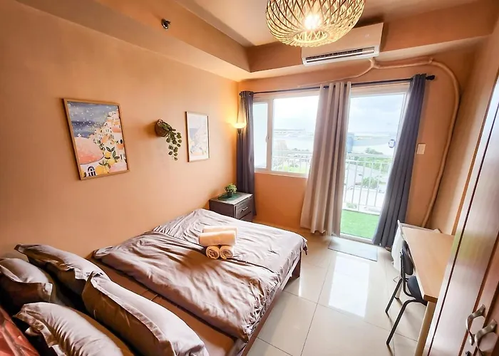 Апартаменты Spacious 1br 55sqm Moa With 100mbps Netflix Speakers Манила